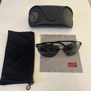 Rayban Sunglasses RB3933